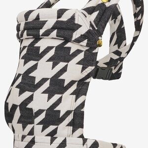 Artipoppe Black and White Houndstooth